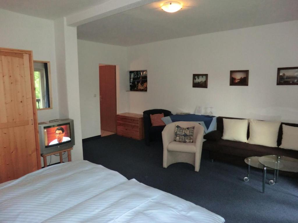 Hotel Garni Rottaler Hof Бад Грисбах Стая снимка
